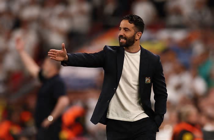 Ruben Amorim já sabe quanto poderá gastar em transferências no mercado de verão