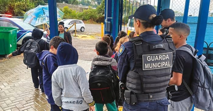 Casos de violência contra crianças e adolescentes ampliam alerta por cerco às redes