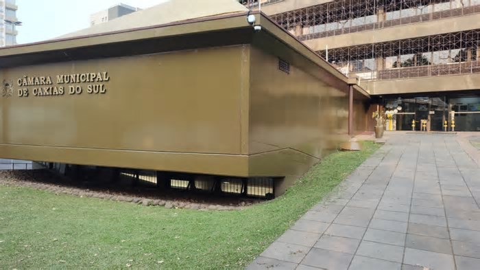 Vereadora propõe proibir nomeação de condenados por crimes sexuais em Caxias do Sul