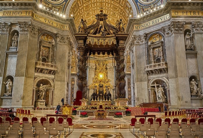 Vaticano News aposta na tradição e nas novas formas de comunicação