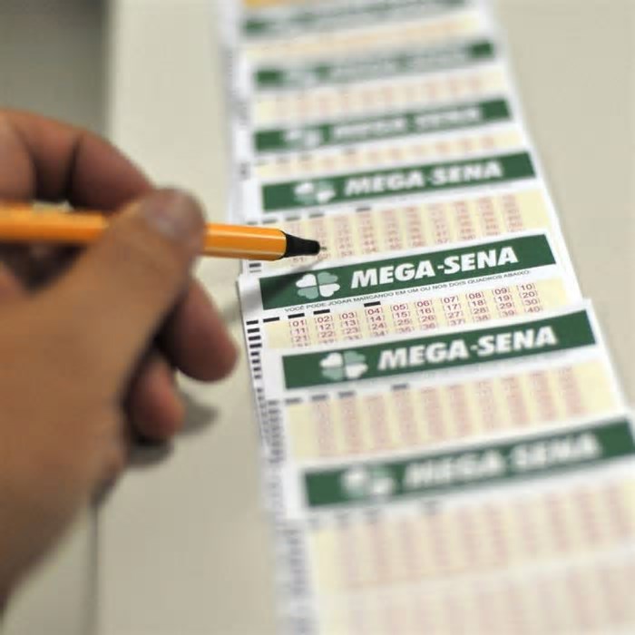 Mega-Sena acumula e vai a R$ 38 milhões; 6 apostas de Minas acertam a quina