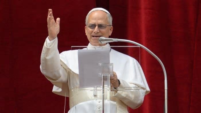 Paróquia e colégio em BH celebram missa em intenção do papa Leão XIV nesta 5ª feira