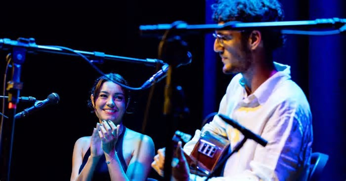 Sophie Charlotte e Tom Veloso formam dupla musical e se apresentam em Belo Horizonte