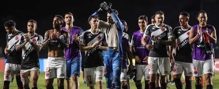 777 Partners segue afastada do controle do futebol do Vasco