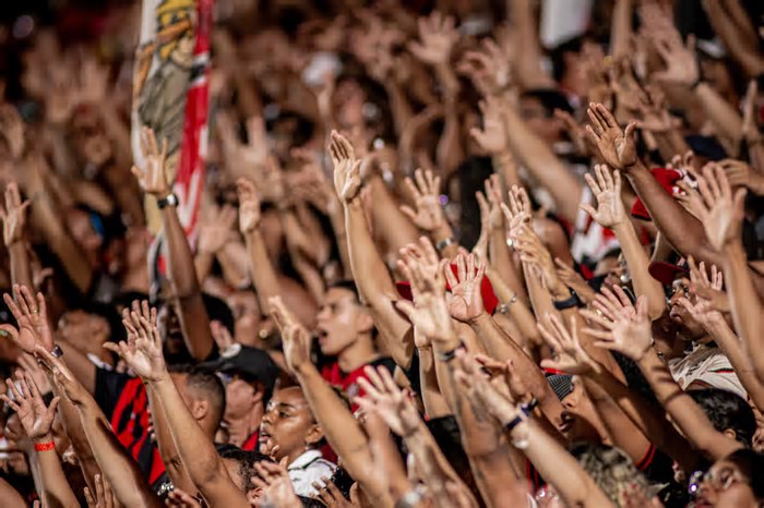 Ceará x Vitória: veja onde assistir ao vivo, horário e escalações