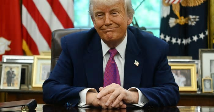 Trump anuncia que elevará para 50% tarifas sobre aço importado