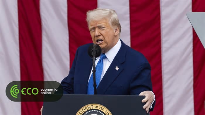 Guerra judicial nos EUA. Tribunal de recurso suspende bloqueio às tarifas de Trump