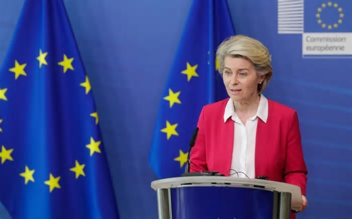 Tarifas: Estados Unidos e União Europeia aceitam prolongar negociações até 9 de julho