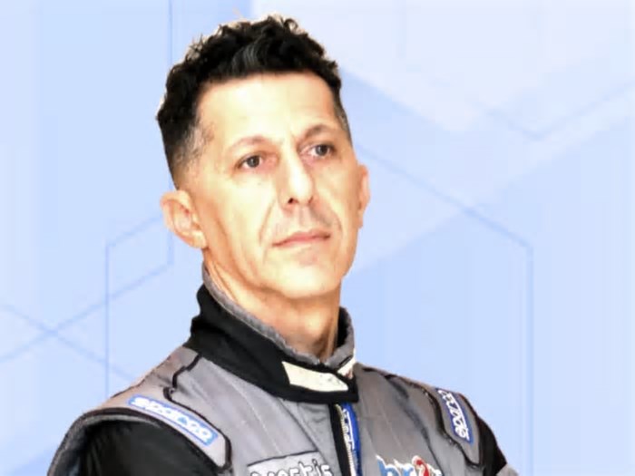 Piloto blumenauense sofre grave acidente e fica internado na UTI durante corrida no Paraná