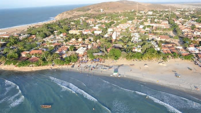 Câmara de Jijoca de Jericoacoara aprova projeto que legaliza construções irregulares na cidade