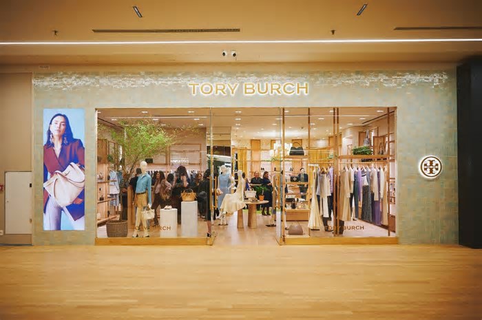 Marca de luxo Tory Burch abre nova loja no DiamondMall, em BH