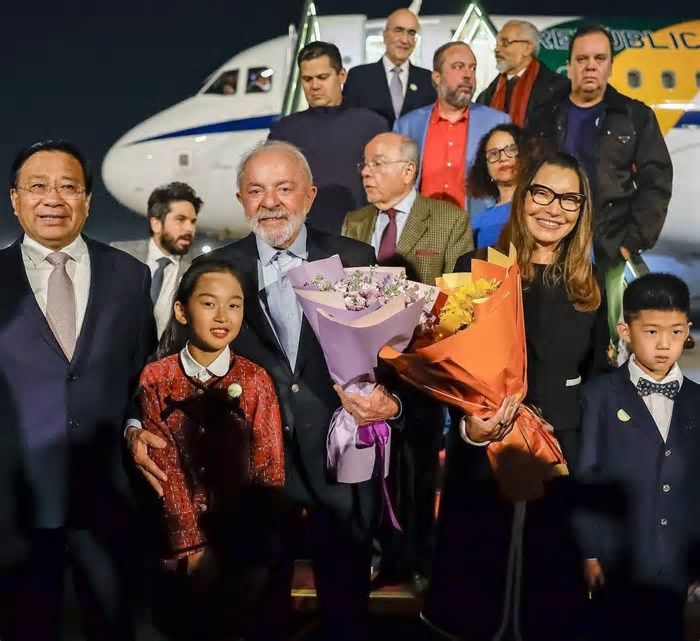 Lula volta à China em hora de tensão com Trump