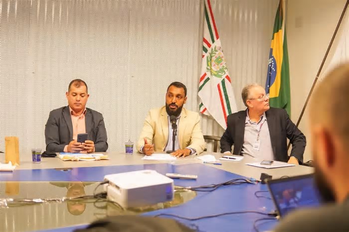 Fórum em Salvador debate mobilidade urbana; três cidades poderão testar ônibus elétricos