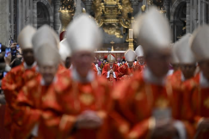 Interesse das redes pelo conclave que definirá novo Papa sobe 50% antes das votações