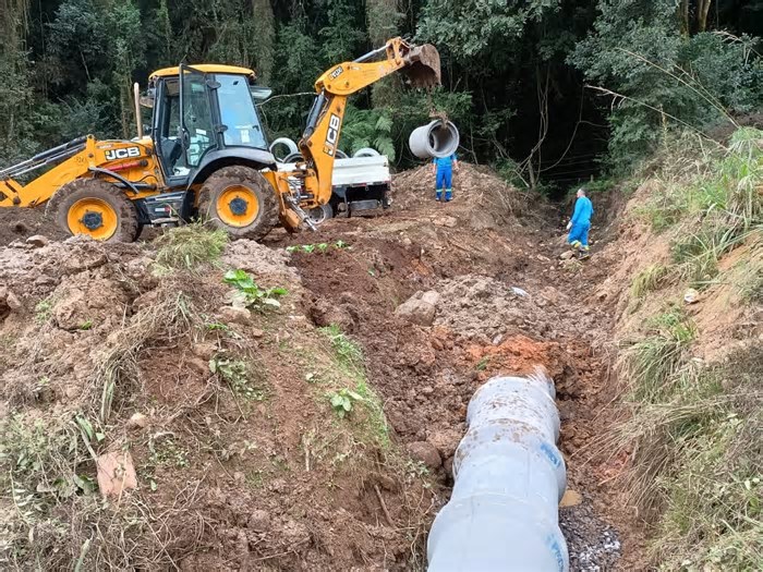 Para agilizar escoamento da produção, estradas do interior de Caxias do Sul recebem melhorias
