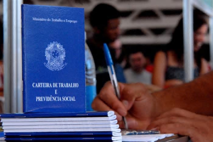 Santa Catarina é o estado com melhor desempenho do país em emprego e renda, aponta índice