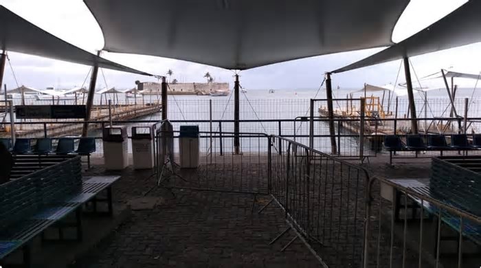 Travessia Salvador-Mar Grande permanece suspensa devido ao mau tempo
