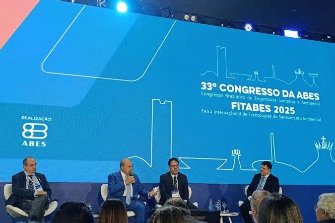 DF é exemplo nacional em saneamento e regularização, afirma Ibaneis Rocha