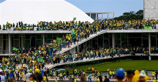 Grades irão bloquear acesso ao Congresso em ato bolsonarista pela anistia