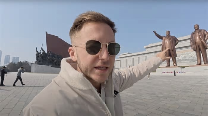 YouTuber entra na Coreia do Norte e se surpreende com liberdade