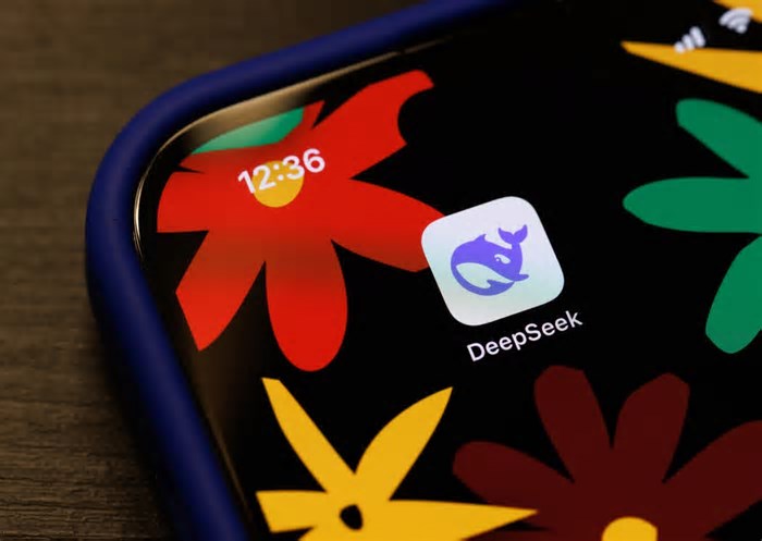DeepSeek diz que seu novo modelo de inteligência artificial raciocina melhor e alucina menos