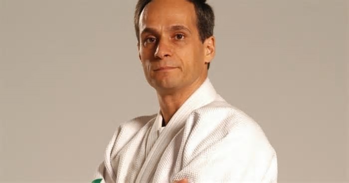 Salvador recebe Grão Mestre Kobi Lichtenstein para celebrar 35 anos do Krav Maga no Brasil