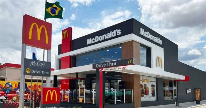 Portas lacradas e RS aos prantos: Rival n°1 do Burger King crava FIM de serviço essencial em Porto Alegre