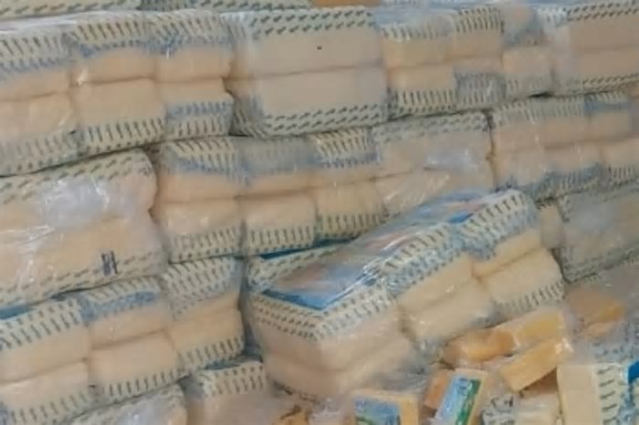 Sefaz apreende 14 toneladas de queijo e interdita nove estabelecimentos em Pernambuco