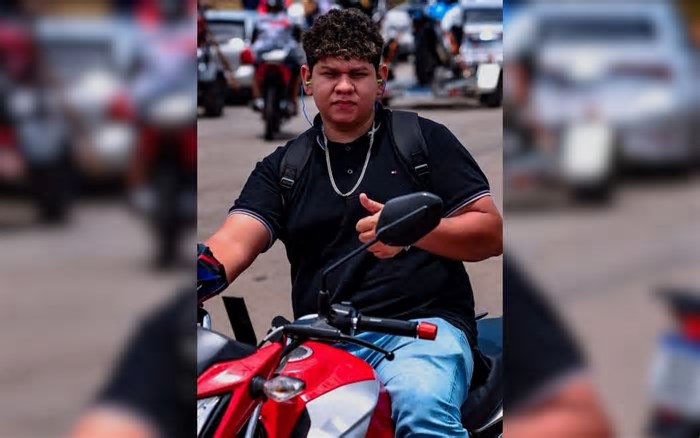 Amigos prestam homenagens a influenciador que morreu atropelado por motorista bêbado: 'Sempre lembrado'