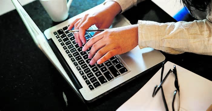 Inteligência artificial no dia a dia: Como os modelos de IA estão mudando seu celular e computador?