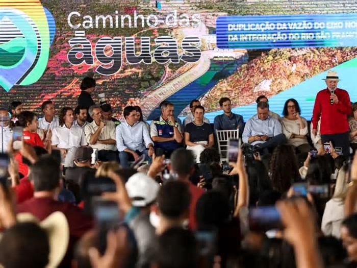 São Francisco: Lula autoriza duplicação de bombeamento do Eixo Norte