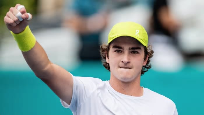 João Fonseca cita Guga ao valorizar vitória em Roland Garros: