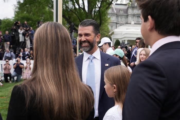 Donald Trump Jr diz que pode se candidatar à Presidência dos EUA