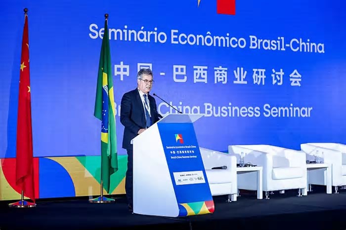 Chineses prometem investir R$ 27 bi em novas marcas e delivery no Brasil