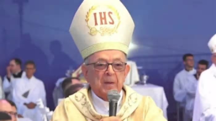 Conclave: quais os clubes do coração dos cardeais brasileiros?