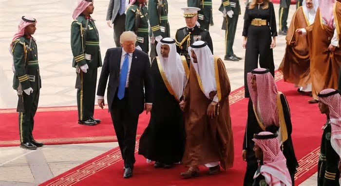 Presidente dos Estados Unidos iniciou a visita oficial à Arábia Saudita
