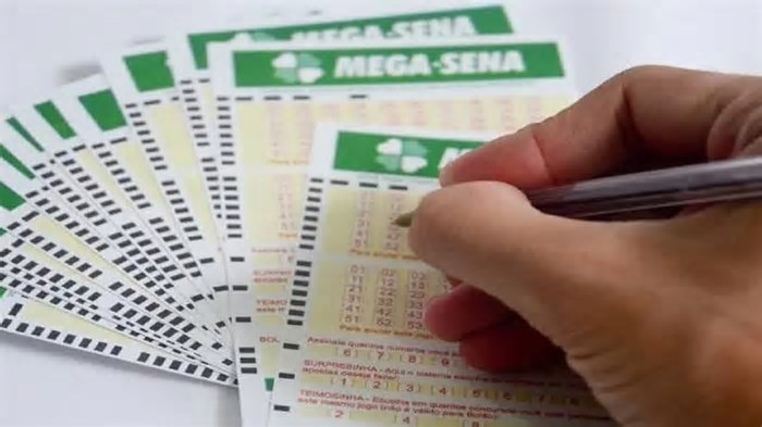 Mega-Sena pagará prêmio de R$ 55 milhões para quem acertar as seis dezenas