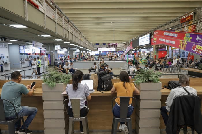 Com direito a chuveiro, buffet e quarto privativo, BH recebe primeira sala VIP rodoviária do Brasil