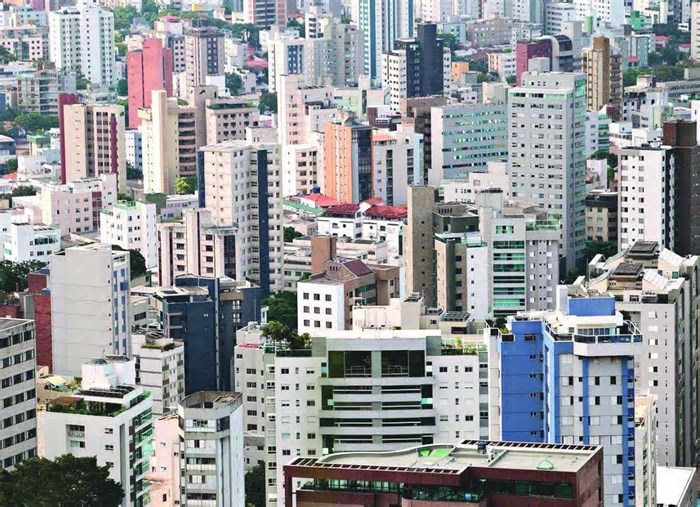 Vendas de imóveis crescem 35% no 1º trimestre de 2025 em BH, puxadas por apartamentos standard
