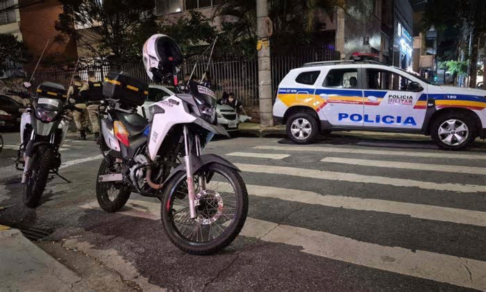 Pessoa em situação de rua é baleada após discussão em BH