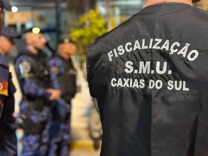 Mais de 3 mil atendimentos são registrados nos primeiros 100 dias de fiscalização ao comércio ilegal em Caxias do Sul