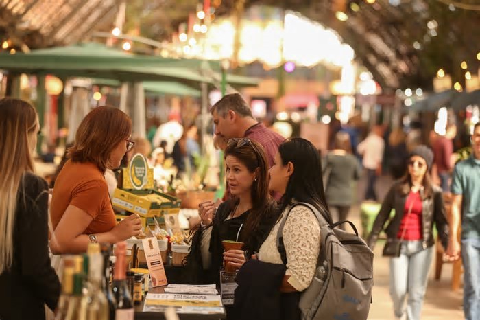 Desfiles de moda e evento para conhecer os sabores do Brasil são atrações para curtir no final de semana na região