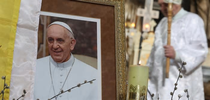 Papamóvel será transformado em unidade de saúde para crianças em Gaza