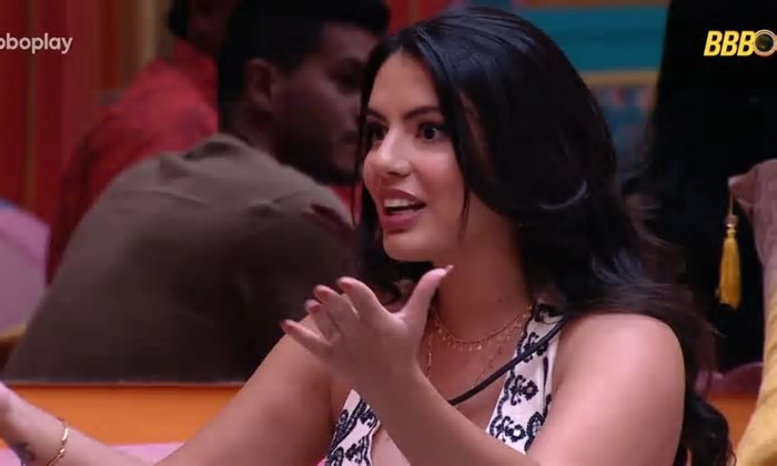 Ex-BBB Fernanda Bande abre o jogo de convite para 'A Fazenda'