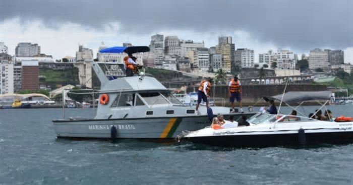Marinha do Brasil aplicou mais de 7 mil autuações a embarcações na Bahia desde 2014