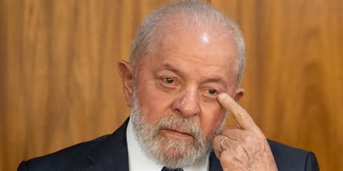 Lula é vaiado na Marcha dos Prefeitos em Brasília