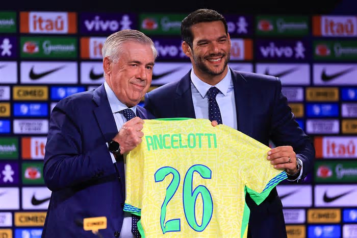 Carlo Ancelotti Makes Thoughts on Vinicius Jr’s Struggles With Brazil Very Clear