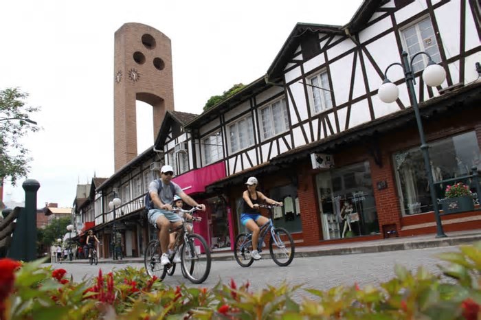 O que fazer em Blumenau neste fim de semana? Veja os destaques culturais e aproveite a cidade!