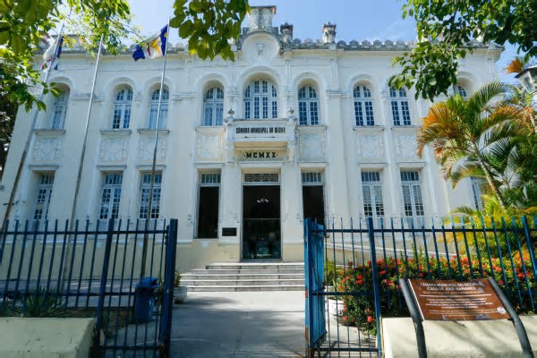 Câmara Municipal do Recife terá nova sede no centro da cidade