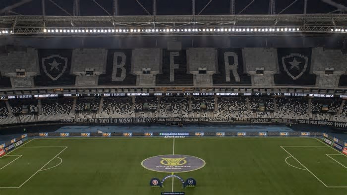 Botafogo x Internacional: confira as escalações para a partida do Brasileirão